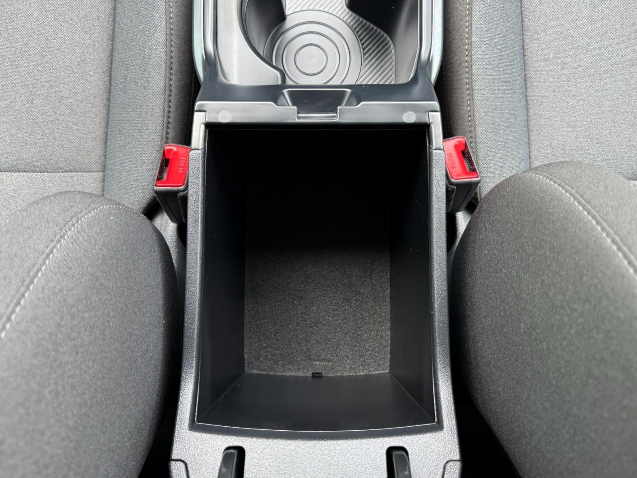 2025 Kia K4 LXS FWD