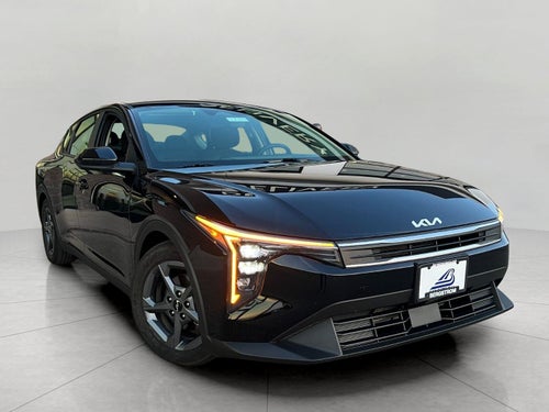 2025 Kia K4 LXS FWD