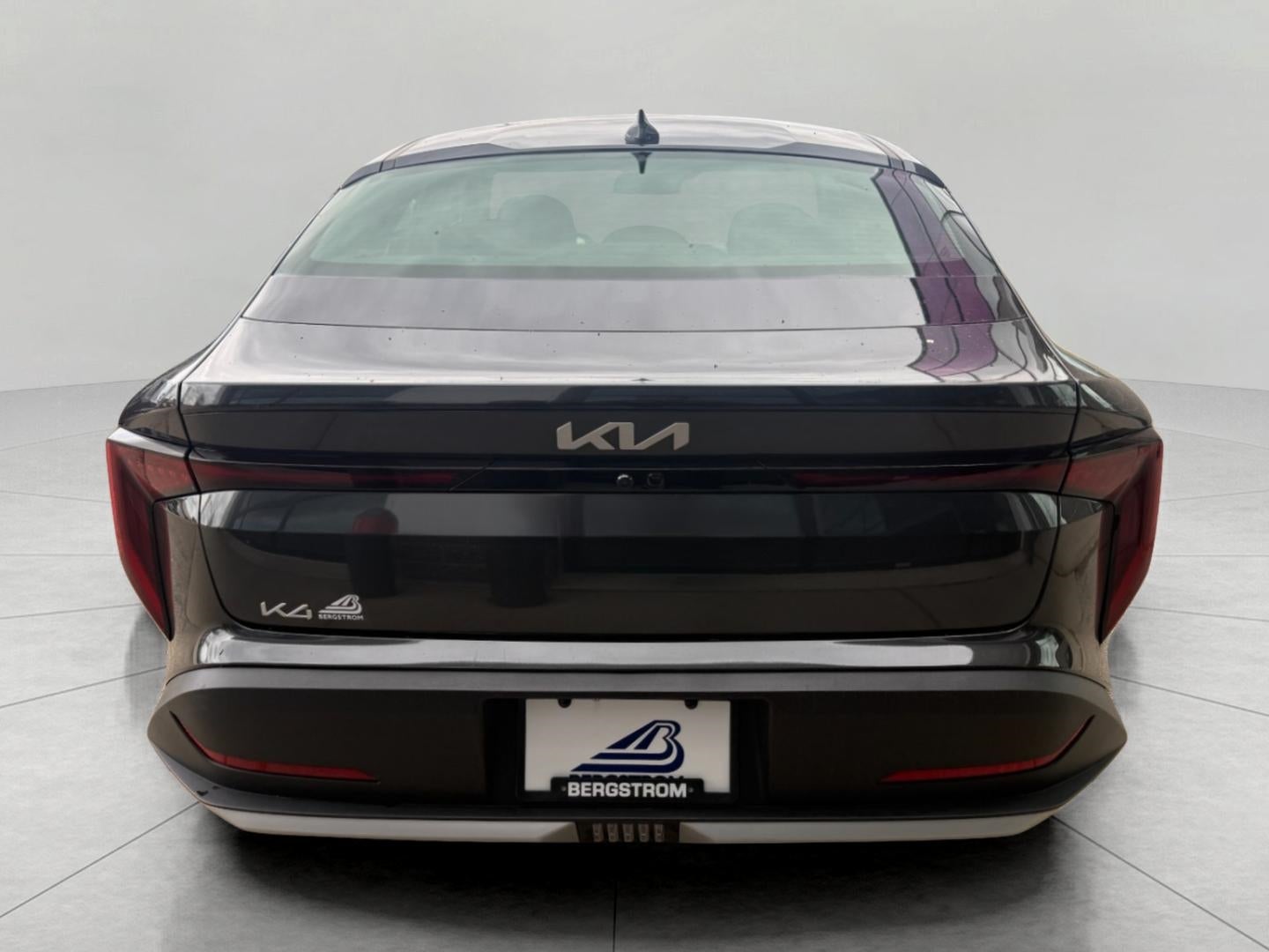 2025 Kia K4 LXS FWD