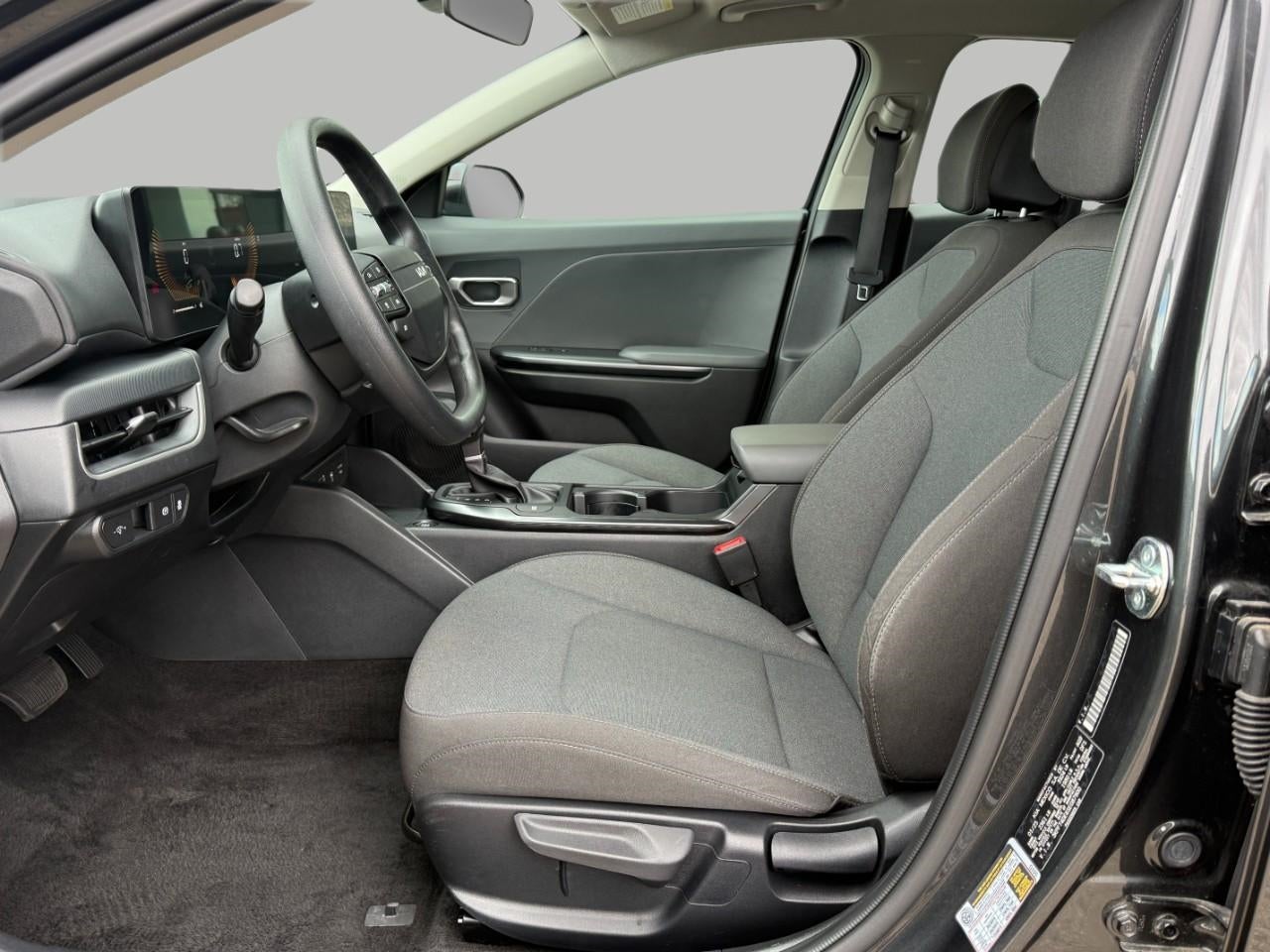 2025 Kia K4 LXS FWD