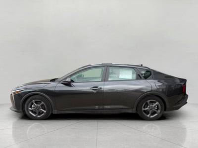 2025 Kia K4 LXS FWD