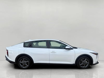2025 Kia K4 LXS FWD