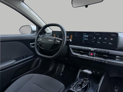 2025 Kia K4 LXS FWD