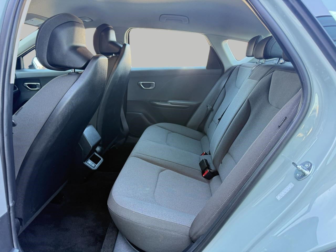 2025 Kia K4 LXS FWD