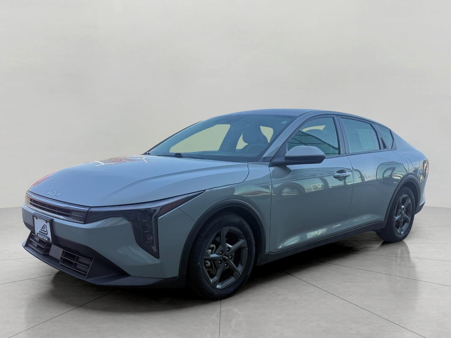 2025 Kia K4 LXS FWD