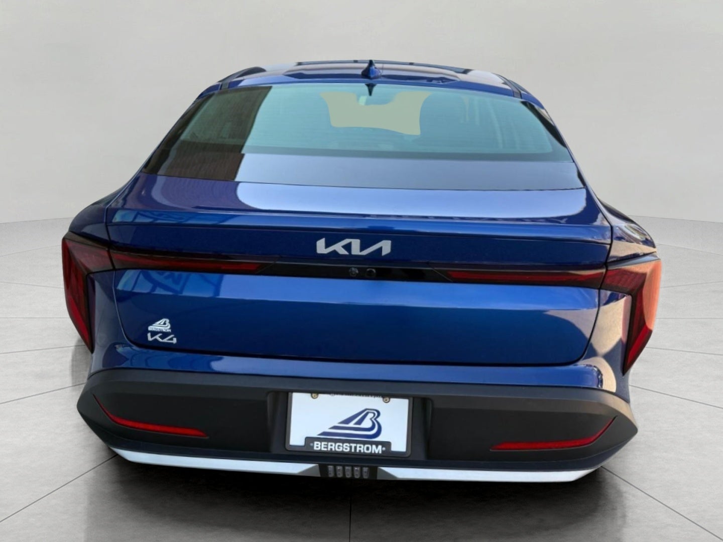 2025 Kia K4 LXS FWD