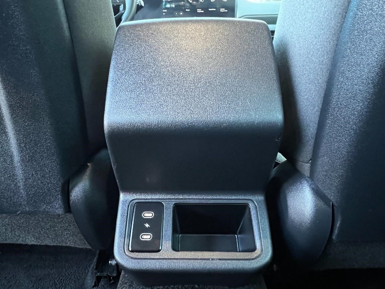 2025 Kia K4 LXS FWD