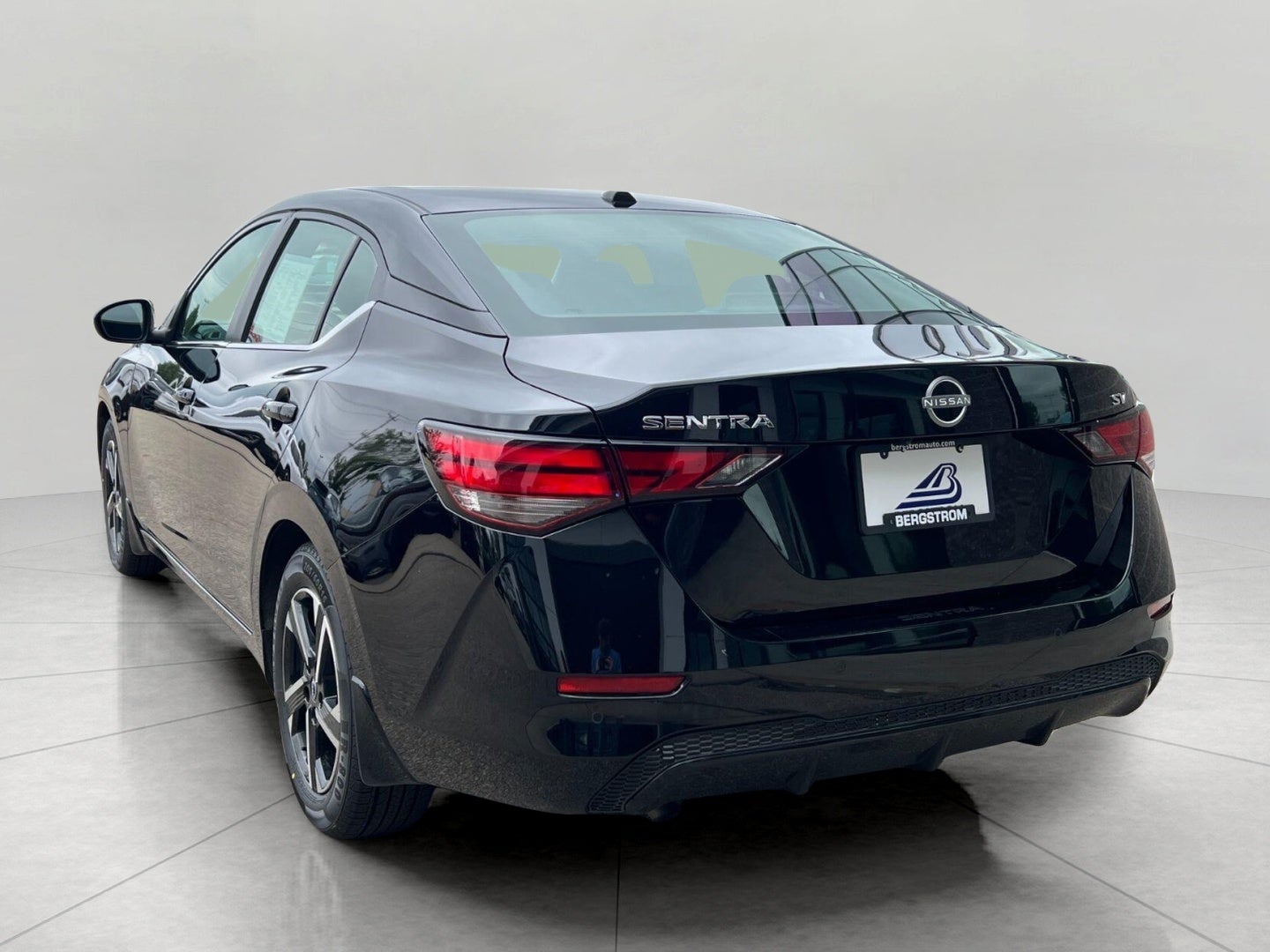 2024 Nissan Sentra SV CVT