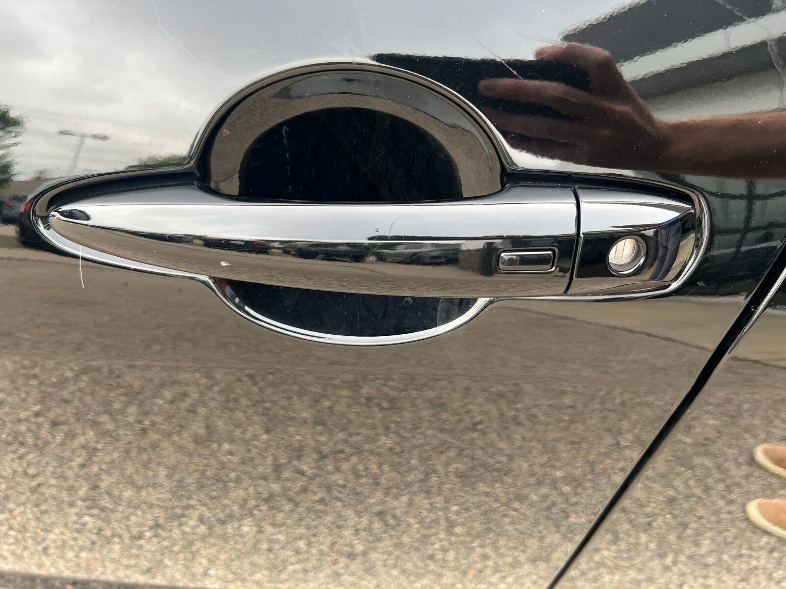 2024 Nissan Sentra SV CVT