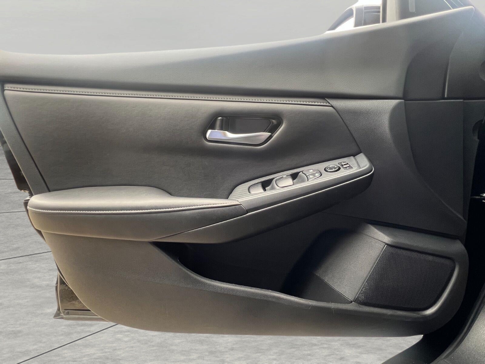 2024 Nissan Sentra SV CVT