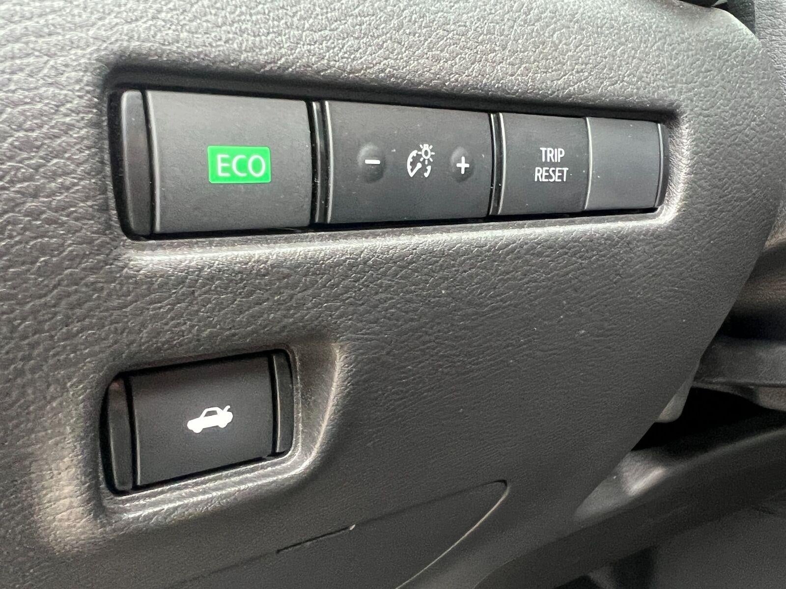 2024 Nissan Sentra SV CVT