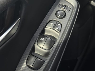 2023 Nissan Sentra SV CVT