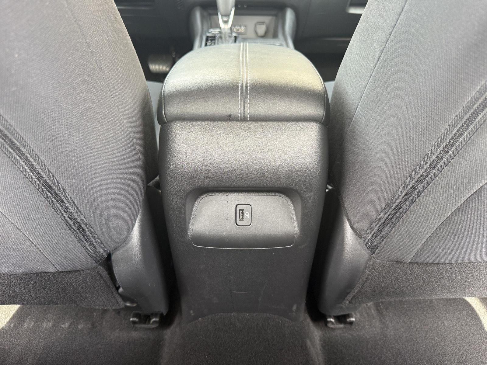 2023 Nissan Sentra SV CVT