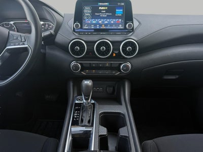 2025 Nissan Sentra SV CVT