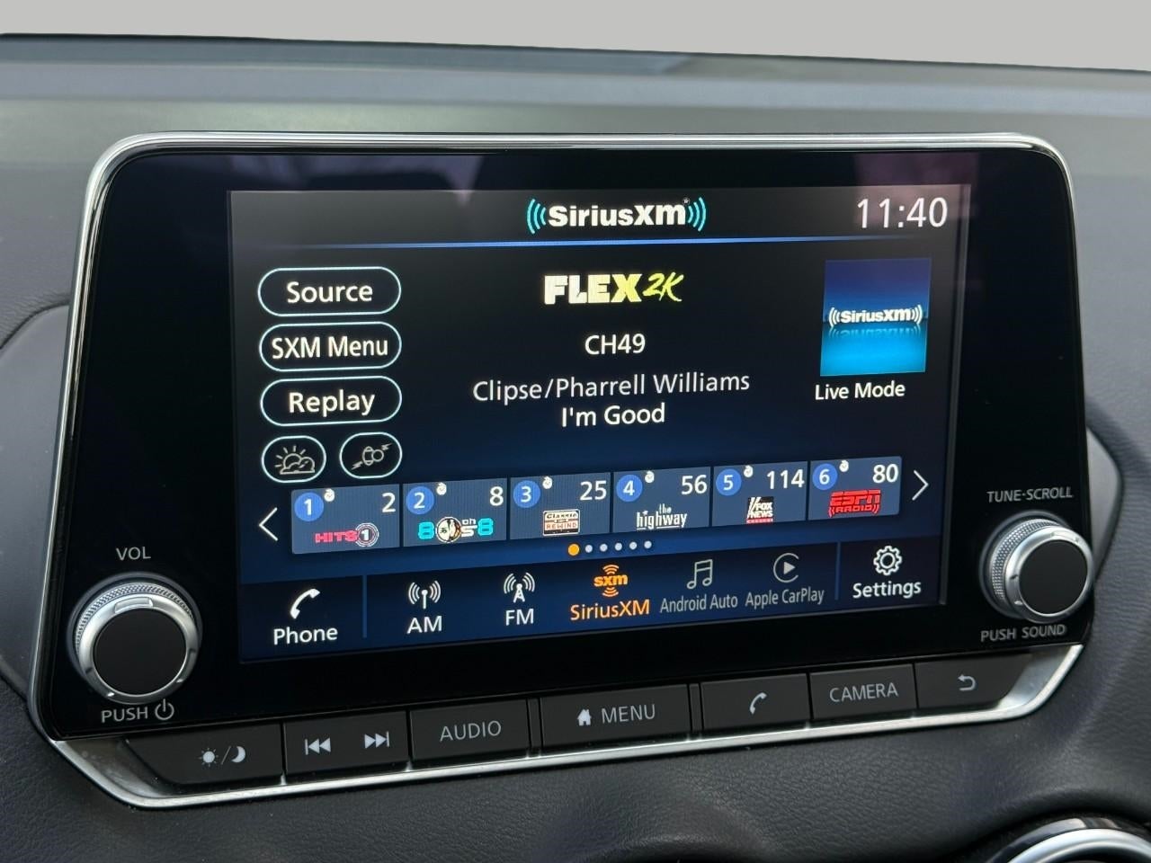 2025 Nissan Sentra SV CVT