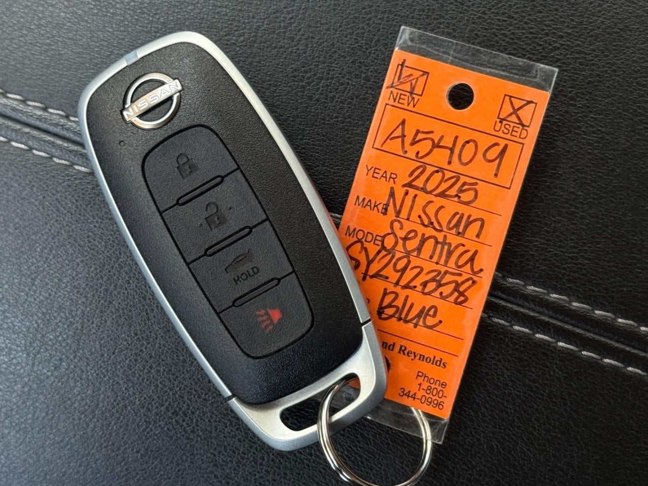 2025 Nissan Sentra SV CVT