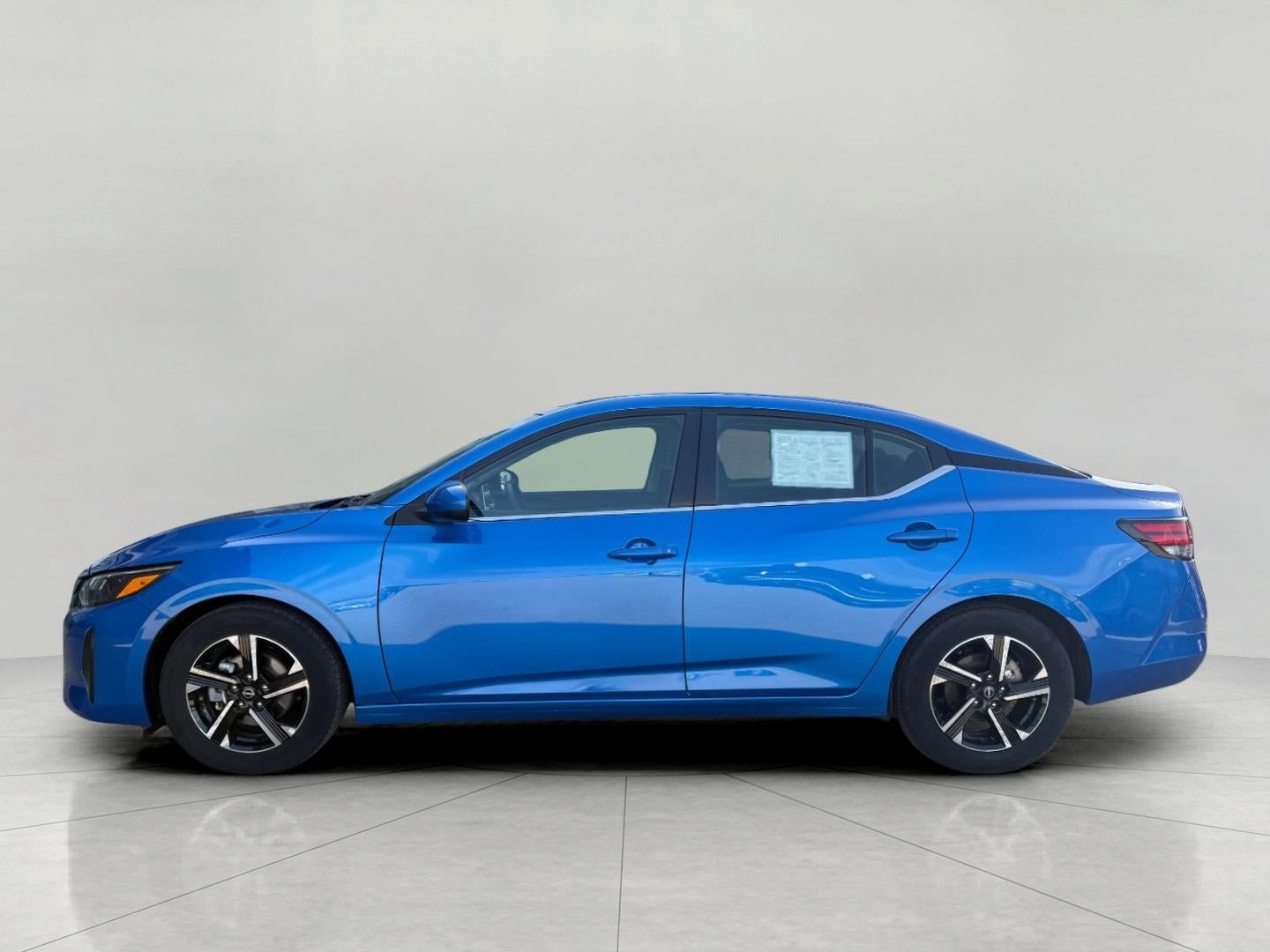 2025 Nissan Sentra SV CVT