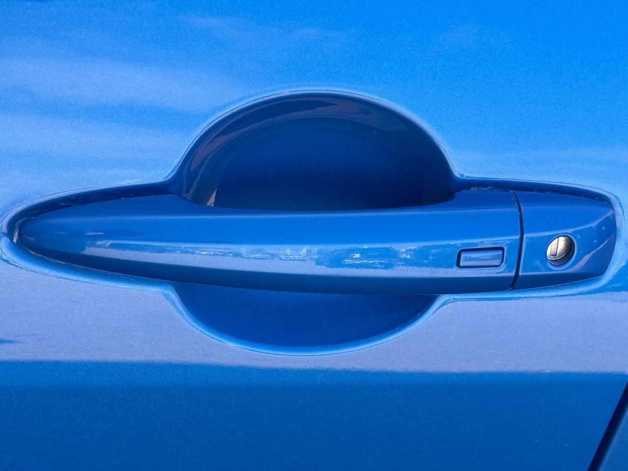 2025 Nissan Sentra SV CVT