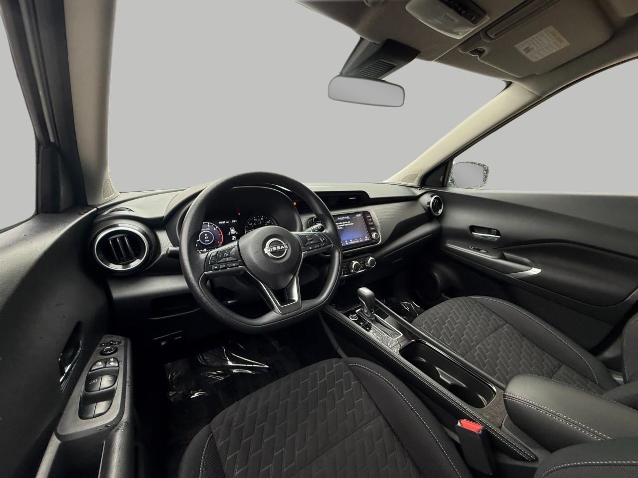 2023 Nissan Kicks SV FWD