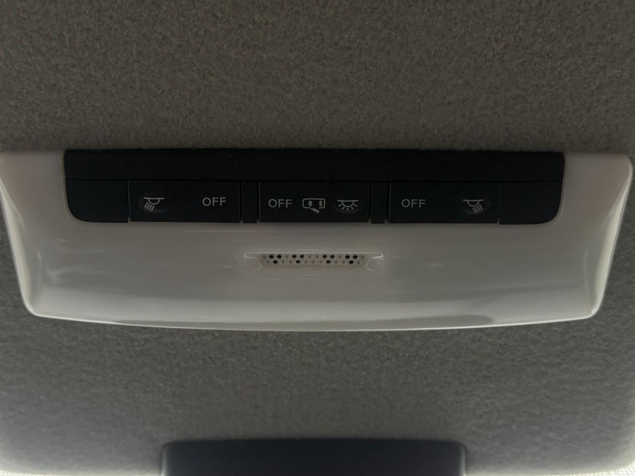 2023 Nissan Kicks SV FWD