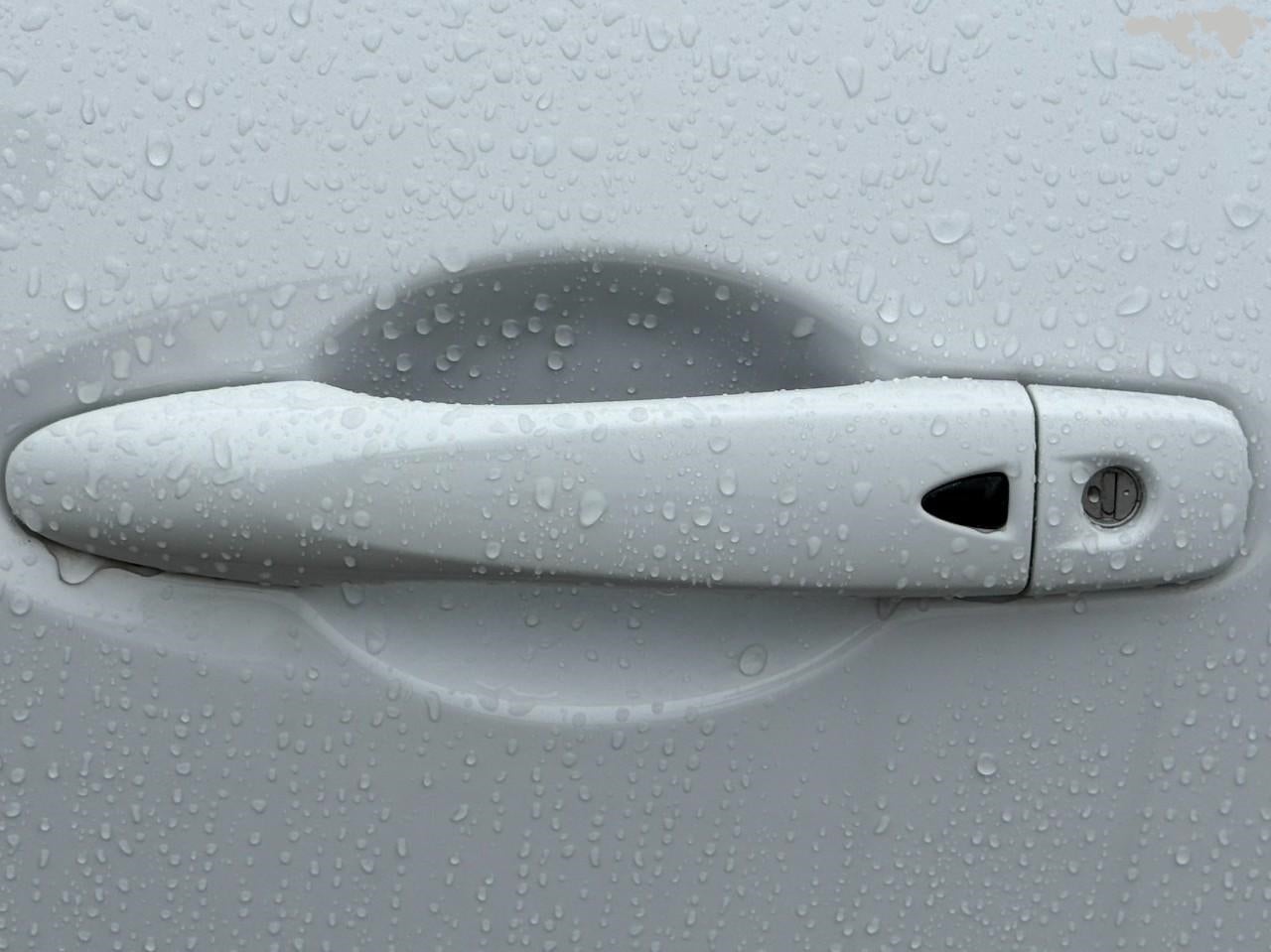 2023 Nissan Kicks SV FWD