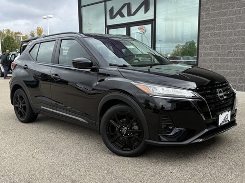 2023 Nissan Kicks SR FWD