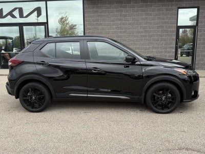 2023 Nissan Kicks SR FWD