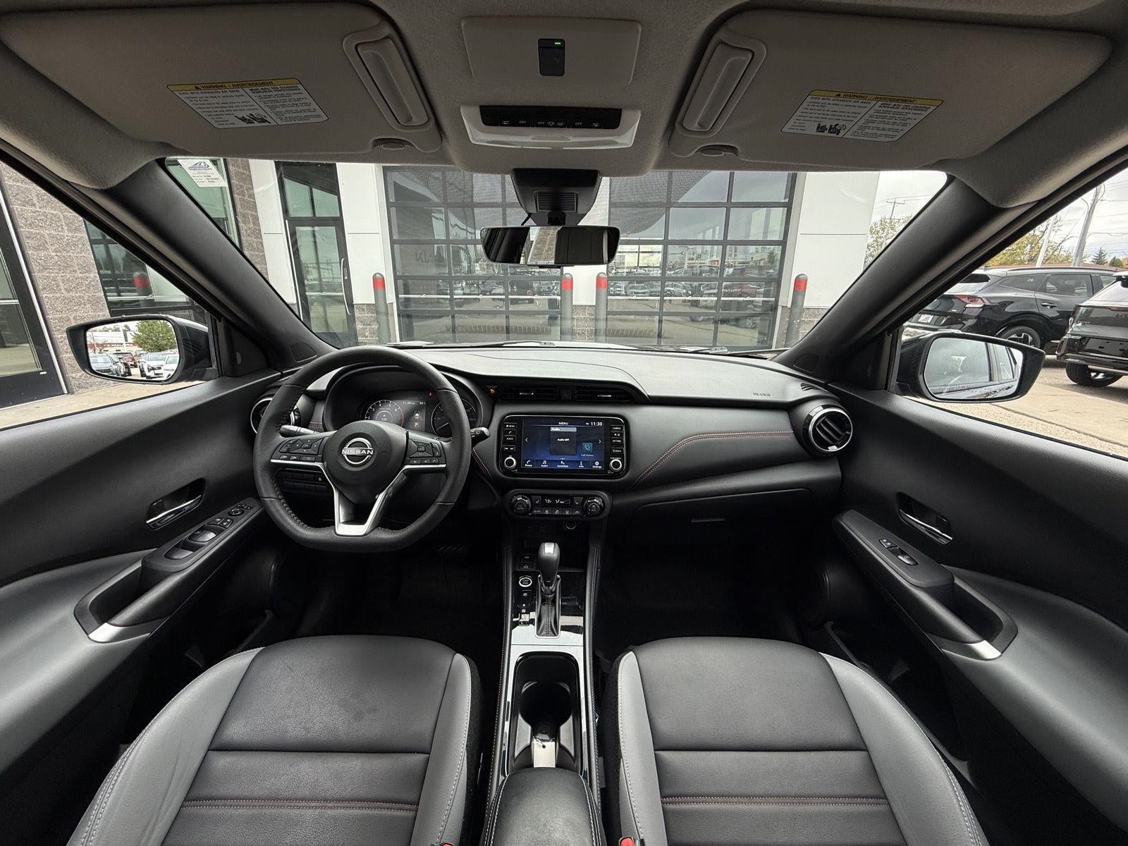 2023 Nissan Kicks SR FWD