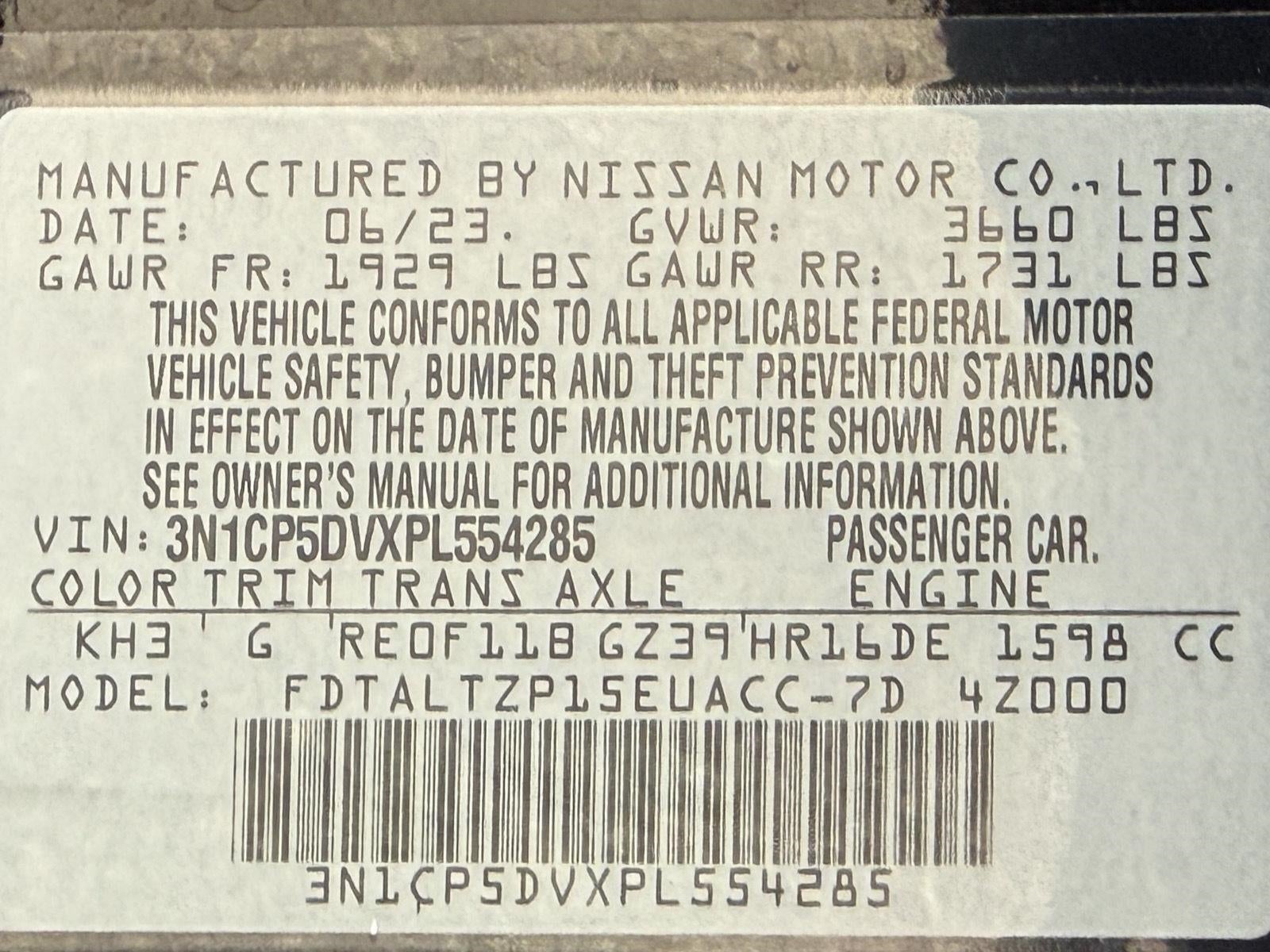 2023 Nissan Kicks SR FWD