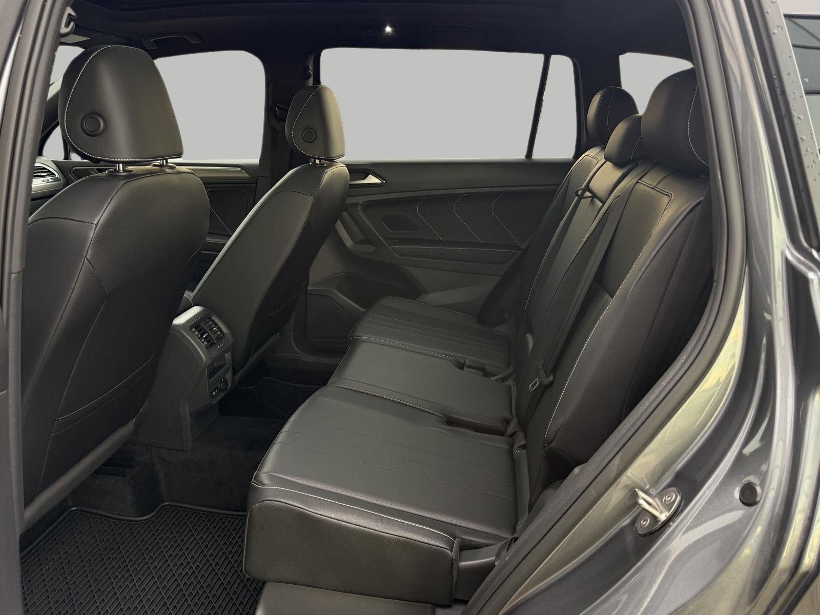 2022 Volkswagen Tiguan 2.0T SE R-Line Black 4MOTION