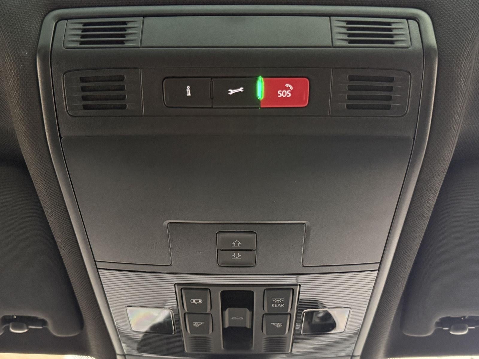 2022 Volkswagen Tiguan 2.0T SE R-Line Black 4MOTION