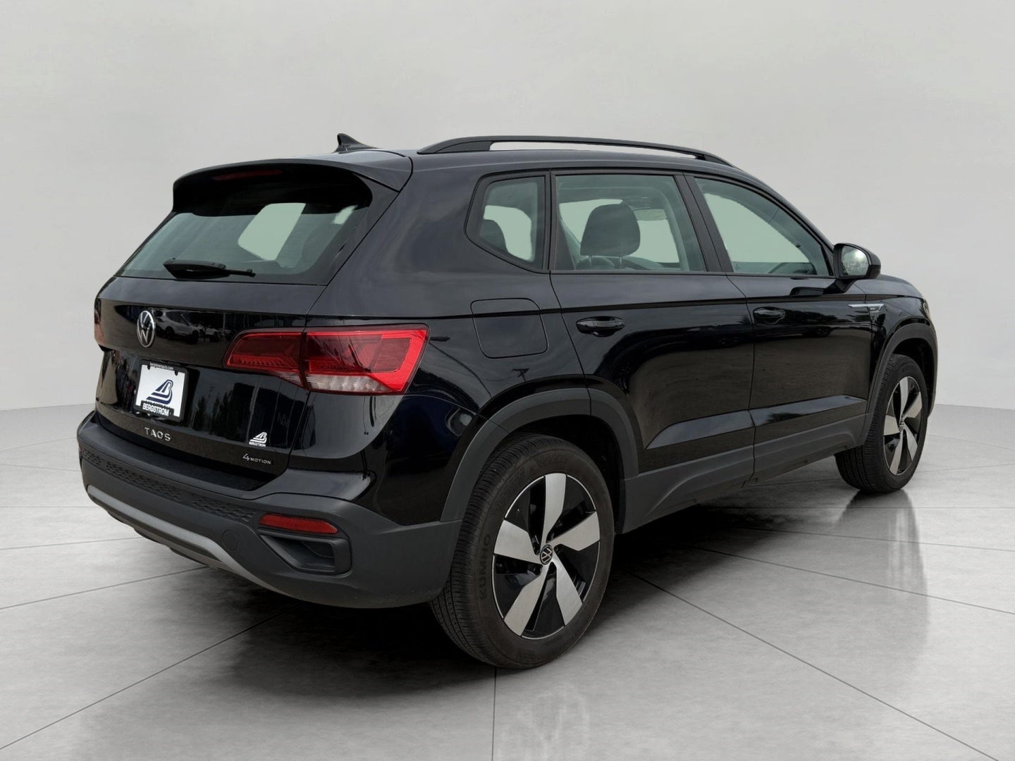 2023 Volkswagen Taos S 4MOTION