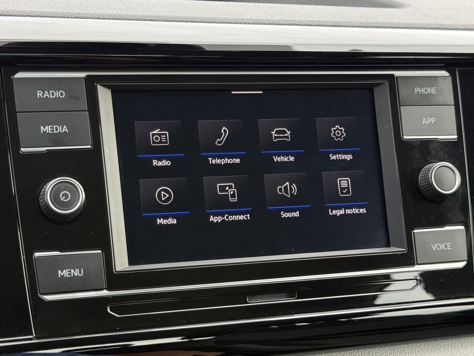 2023 Volkswagen Taos S 4MOTION