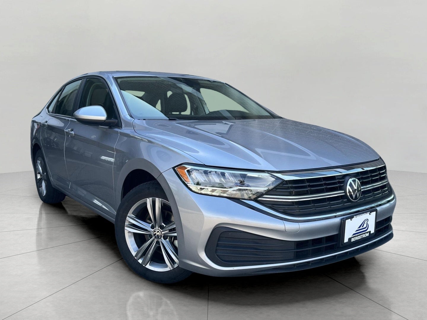 2024 Volkswagen Jetta SE Auto