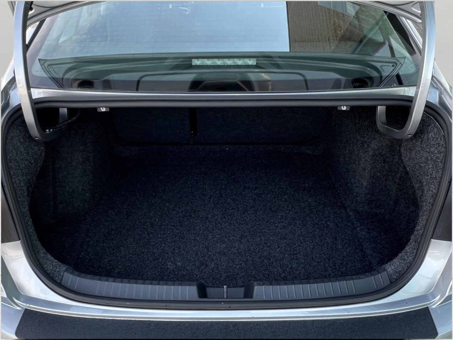 2024 Volkswagen Jetta SE Auto
