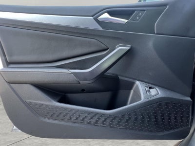 2024 Volkswagen Jetta SE Auto