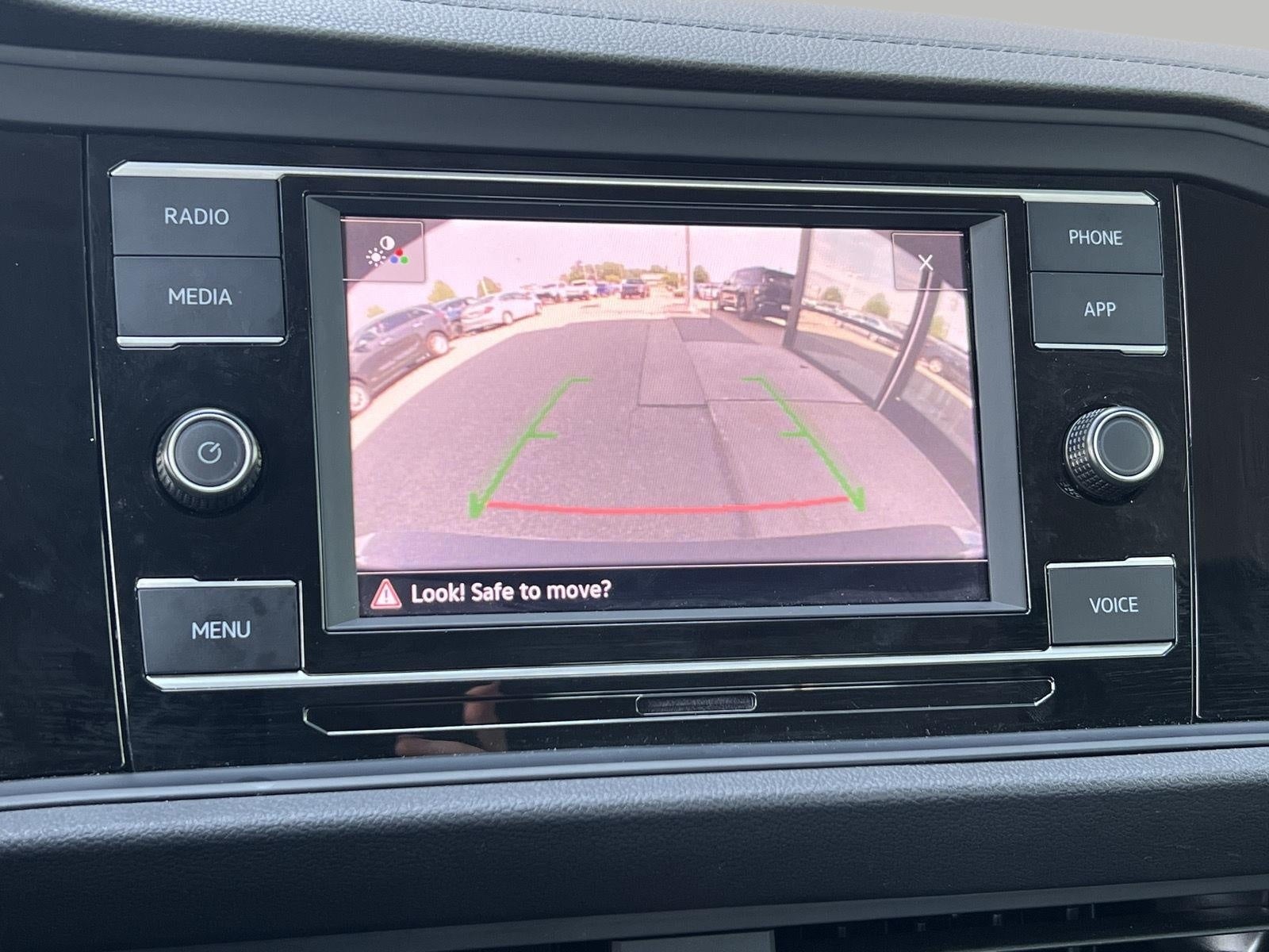 2024 Volkswagen Jetta SE Auto