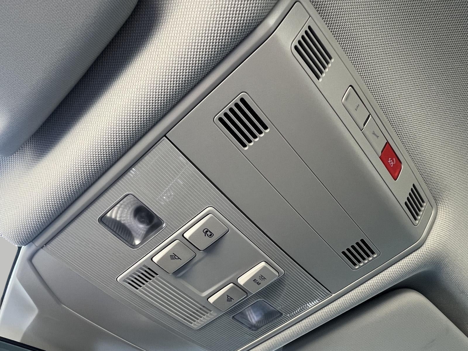 2024 Volkswagen Jetta SE Auto