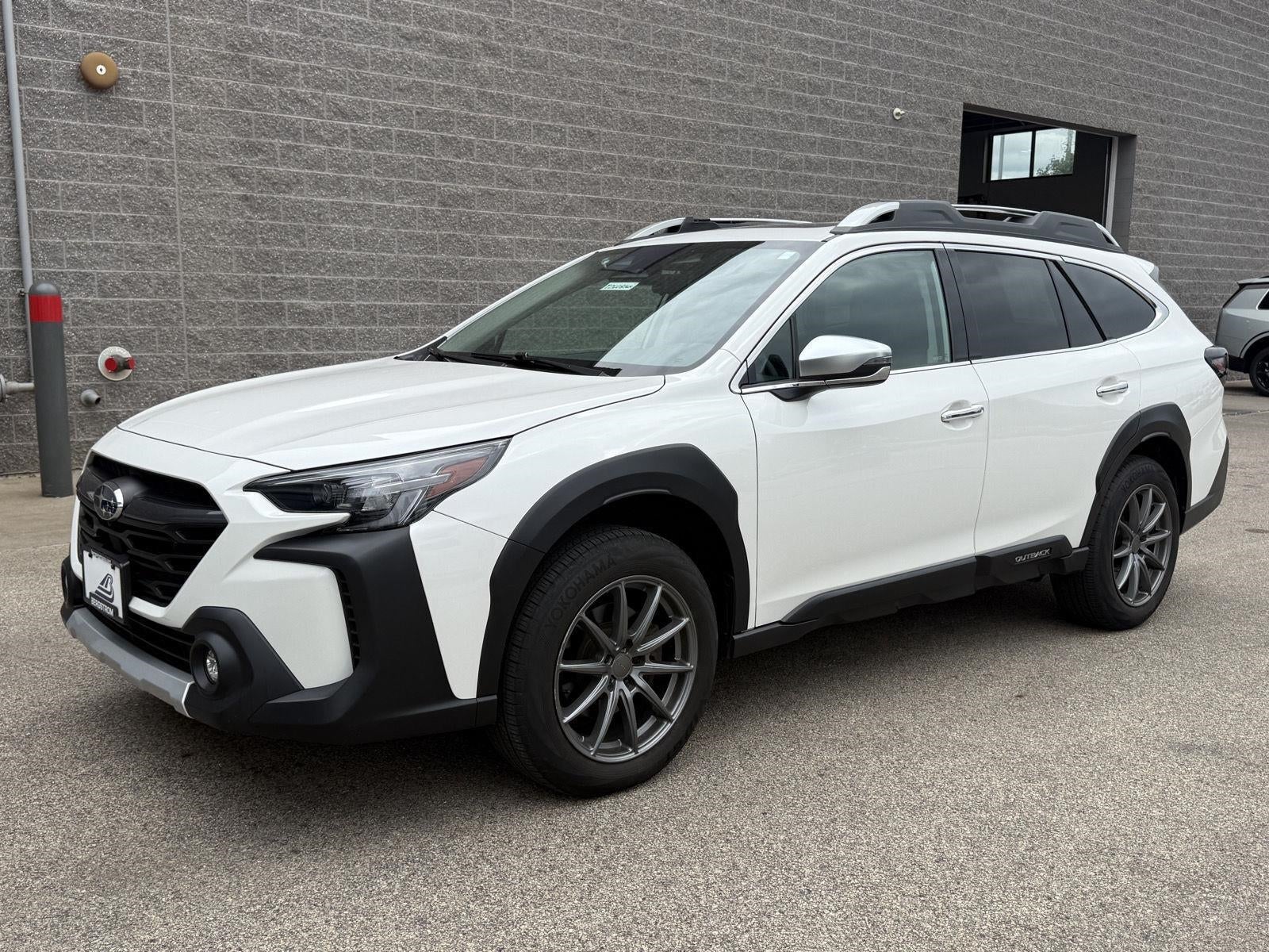 2023 Subaru Outback Touring CVT