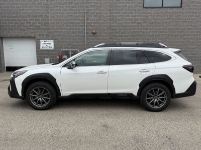 2023 Subaru Outback Touring CVT