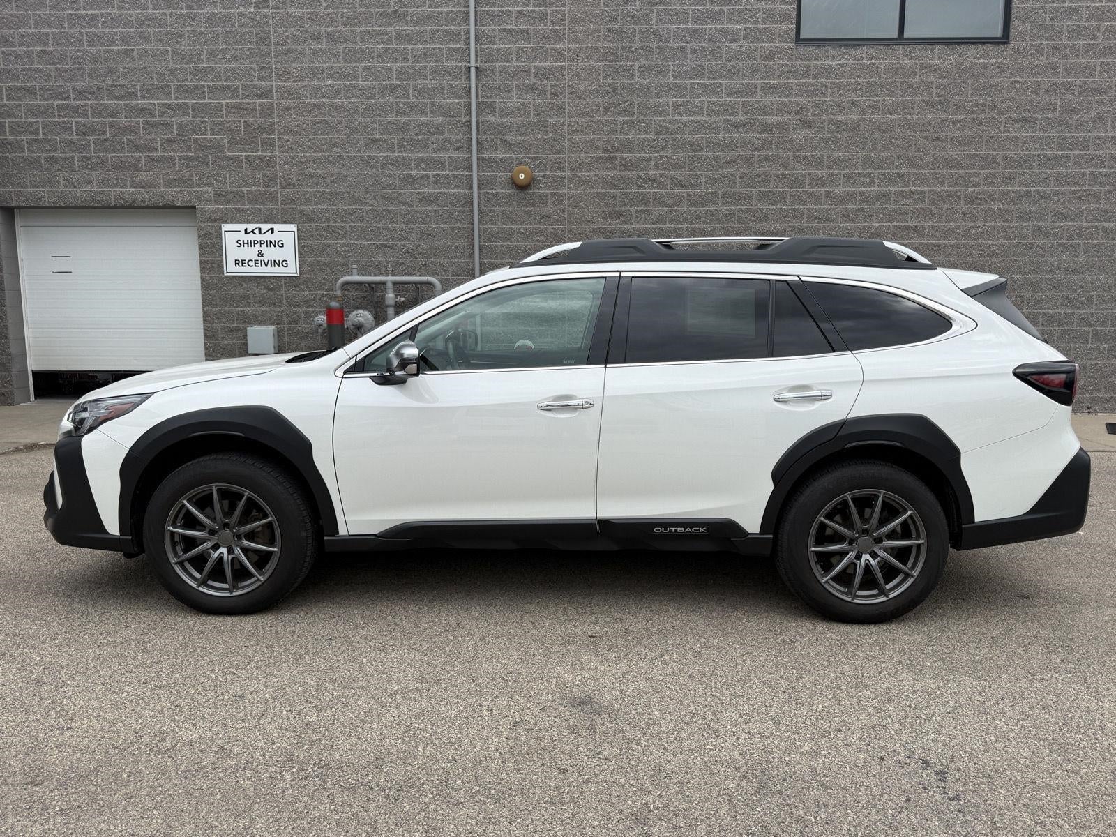 2023 Subaru Outback Touring CVT