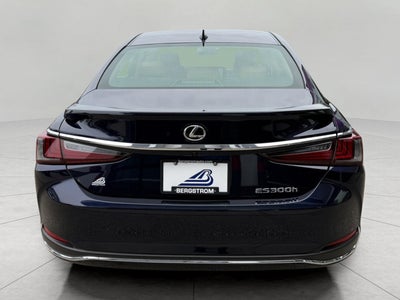 2025 Lexus ES 300h Luxury FWD