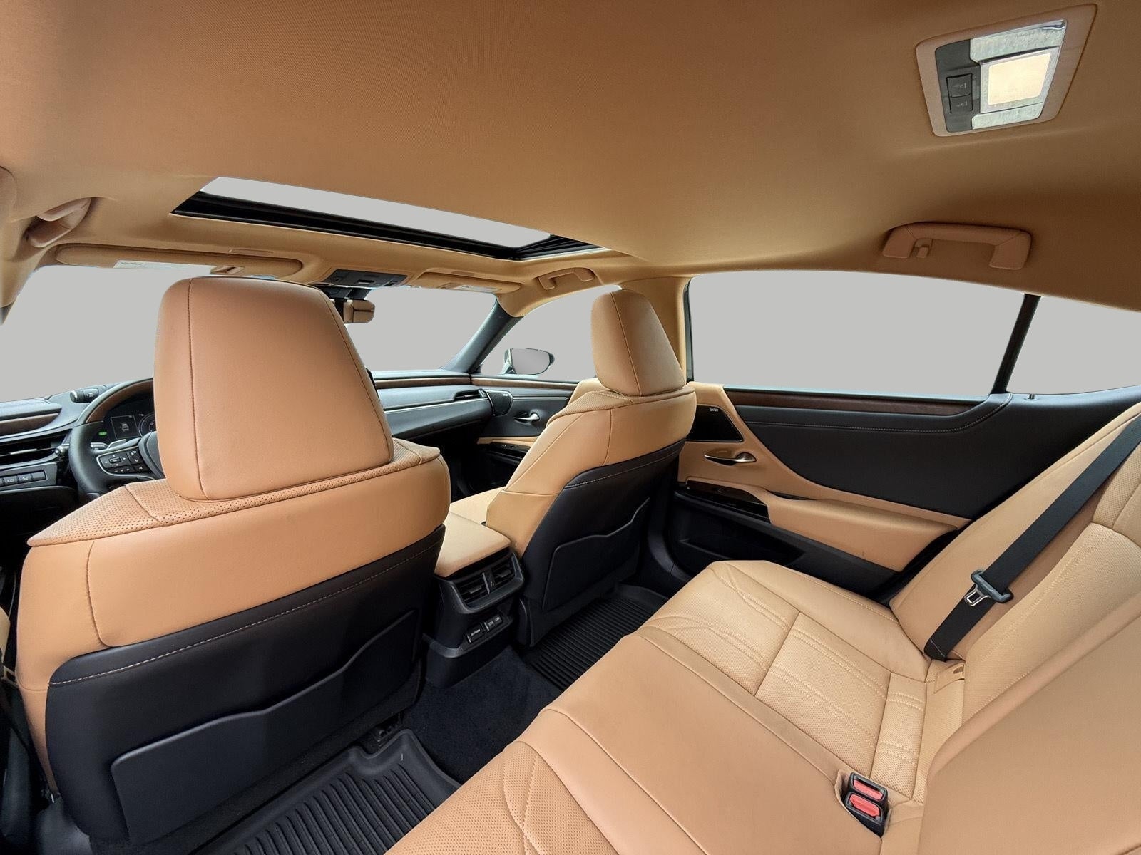 2025 Lexus ES 300h Luxury FWD