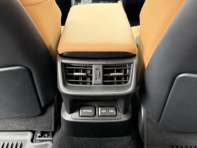 2025 Lexus ES 300h Luxury FWD