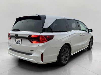 2025 Honda Odyssey Touring Auto