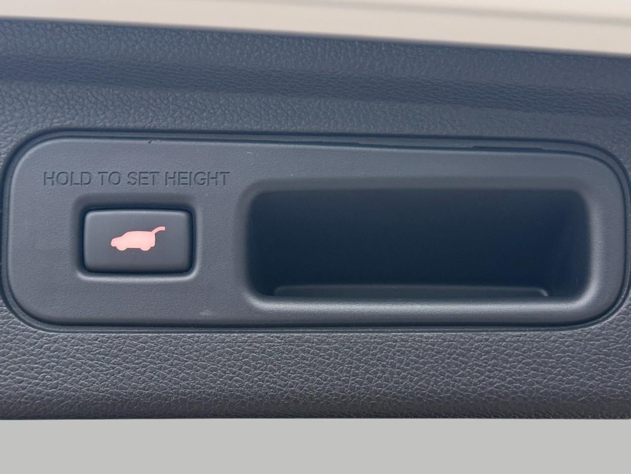 2025 Honda Odyssey Touring Auto