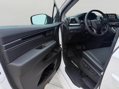 2025 Honda Odyssey Touring Auto