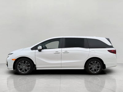 2025 Honda Odyssey Touring Auto