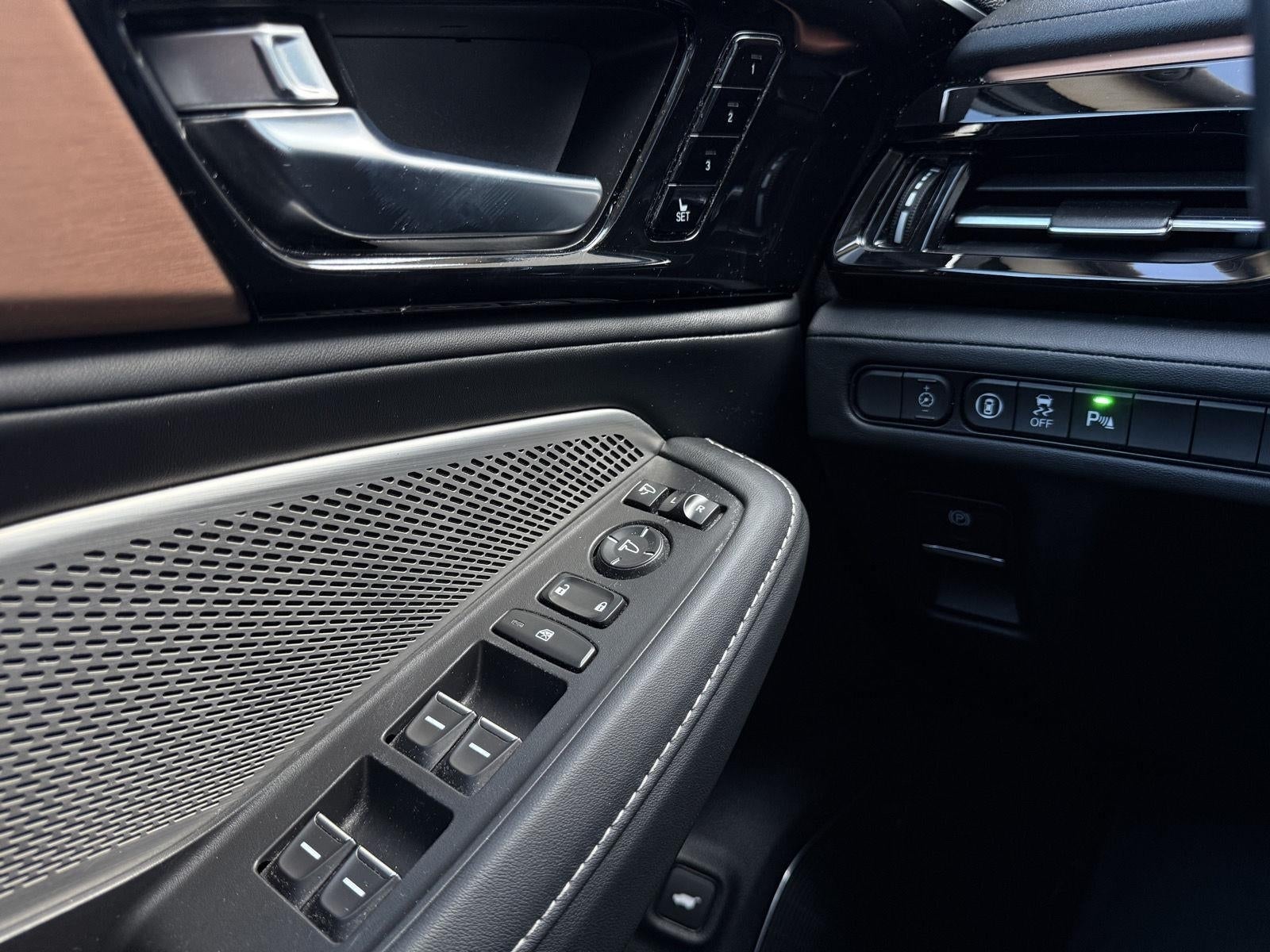 2022 Acura MDX SH-AWD w/Technology Package