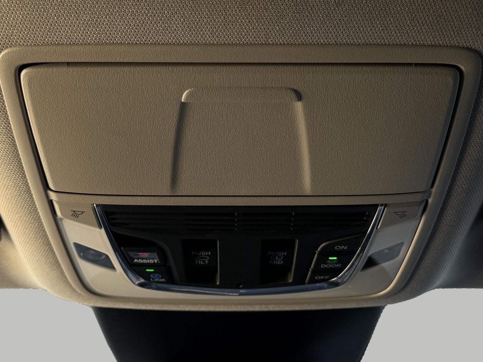2022 Acura MDX SH-AWD w/Technology Package